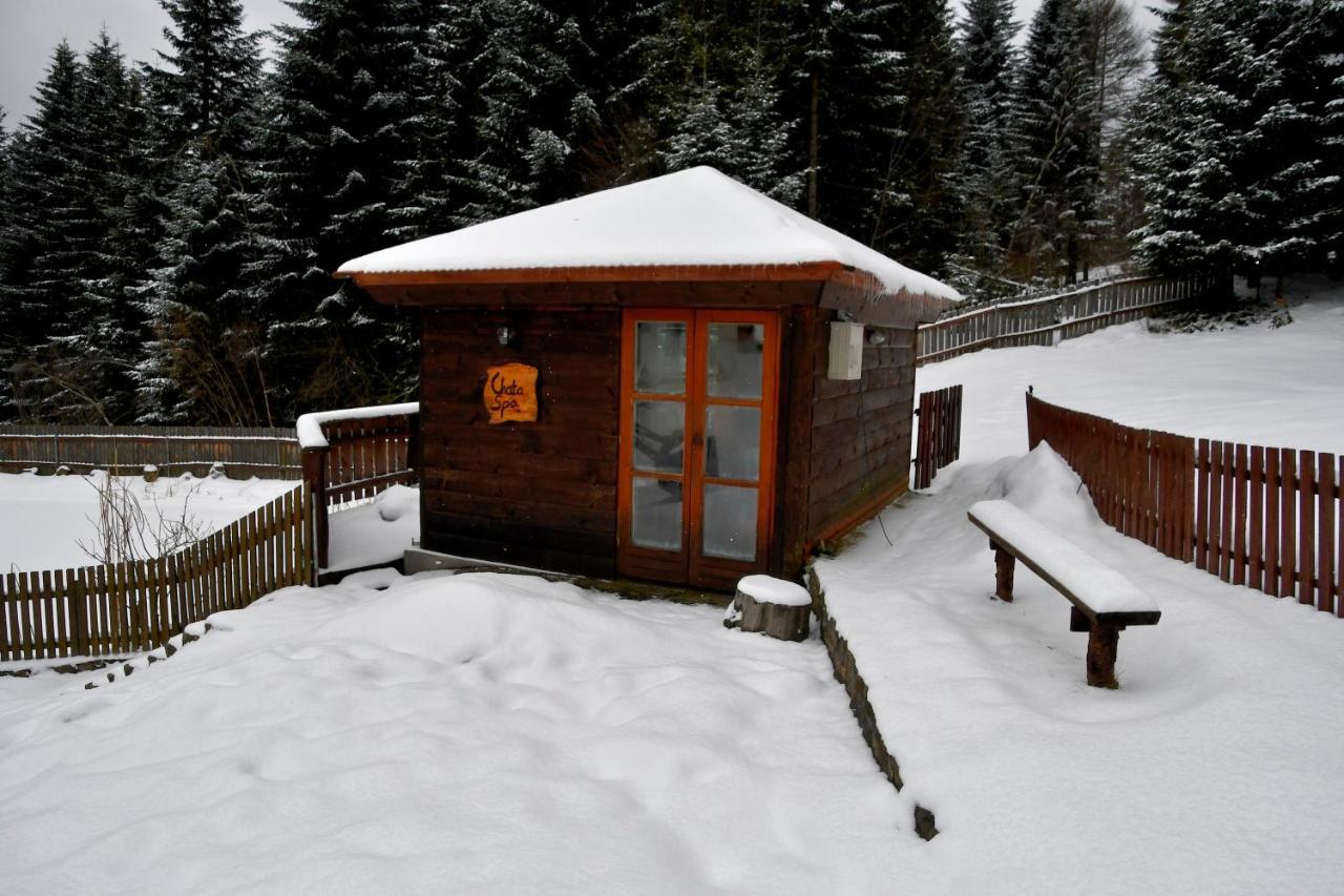 Bed and Breakfast Gosciniec Pod Lubomirem Weglowka  Exterior foto