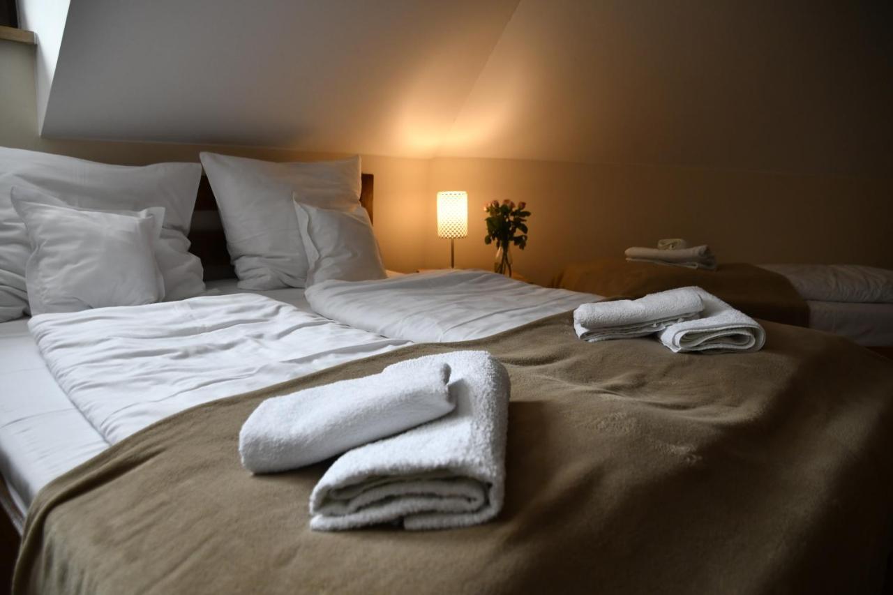 Bed and Breakfast Gosciniec Pod Lubomirem Weglowka  Exterior foto