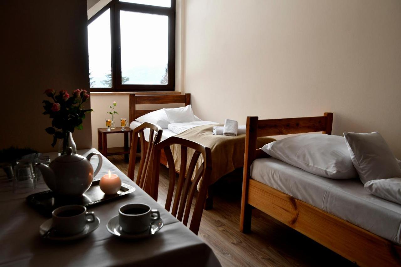 Bed and Breakfast Gosciniec Pod Lubomirem Weglowka  Exterior foto