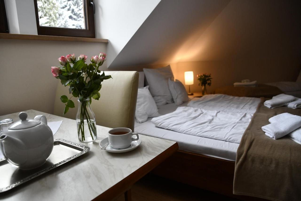 Bed and Breakfast Gosciniec Pod Lubomirem Weglowka  Exterior foto