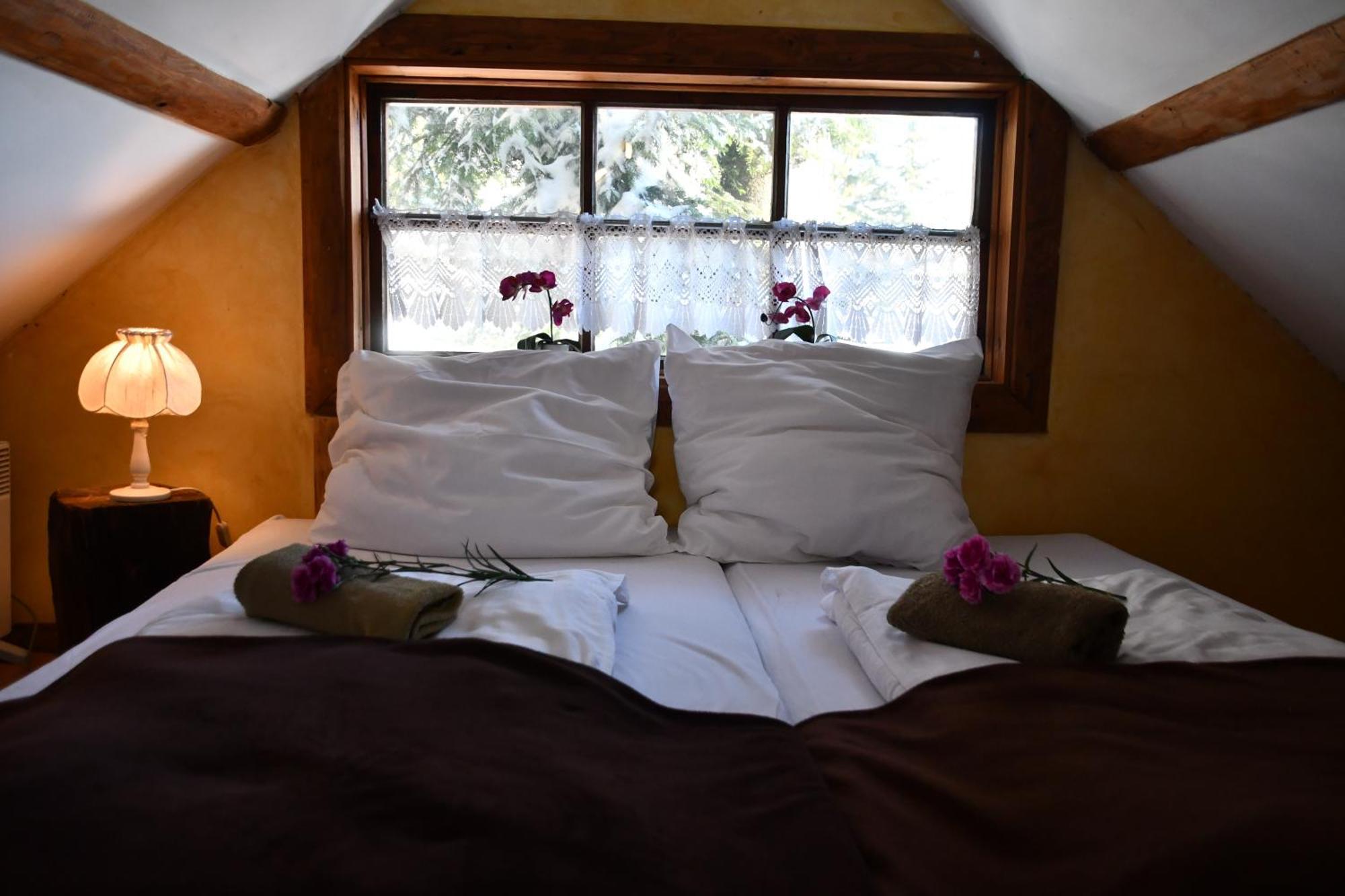 Bed and Breakfast Gosciniec Pod Lubomirem Weglowka  Exterior foto