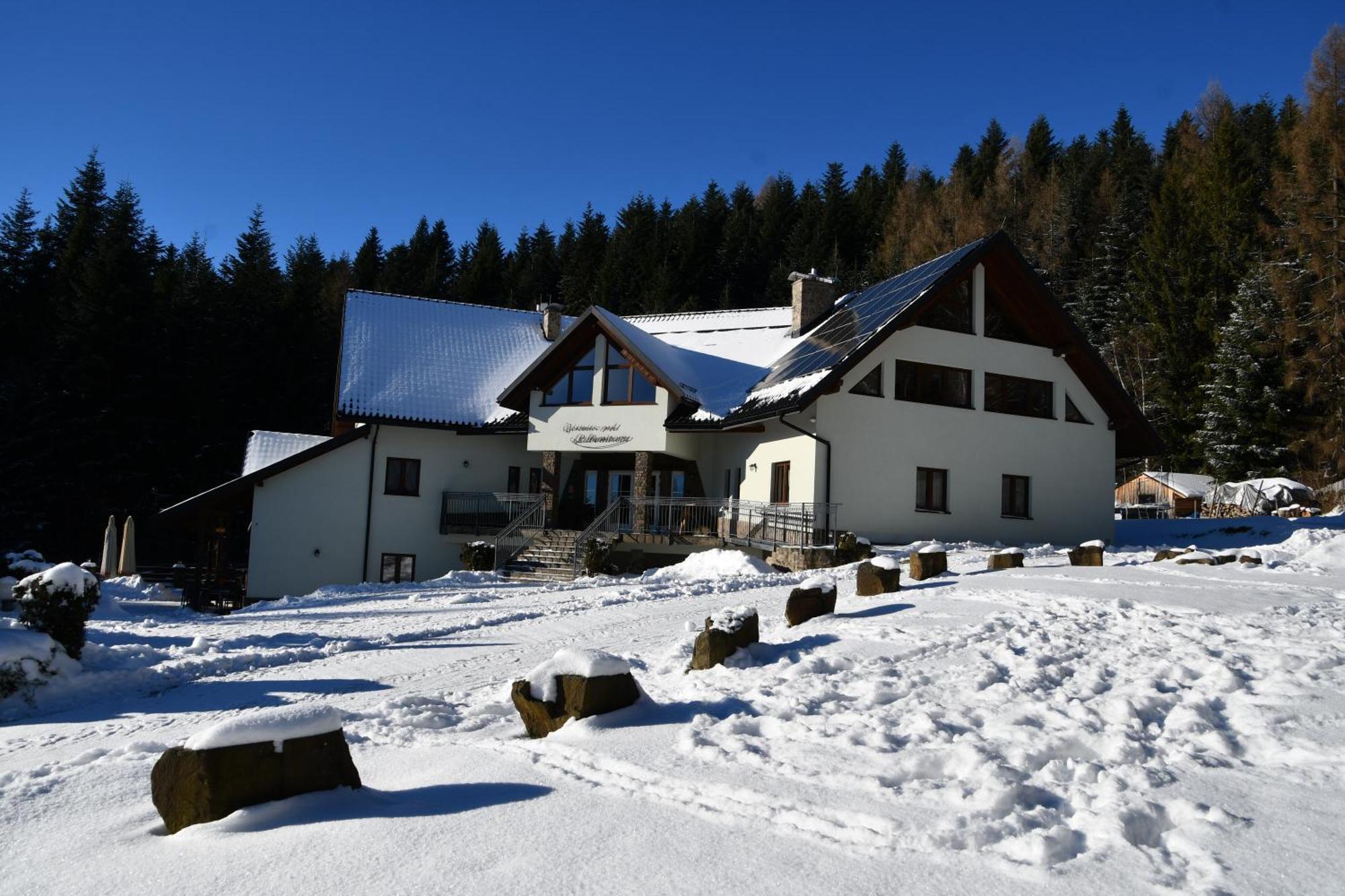 Bed and Breakfast Gosciniec Pod Lubomirem Weglowka  Exterior foto