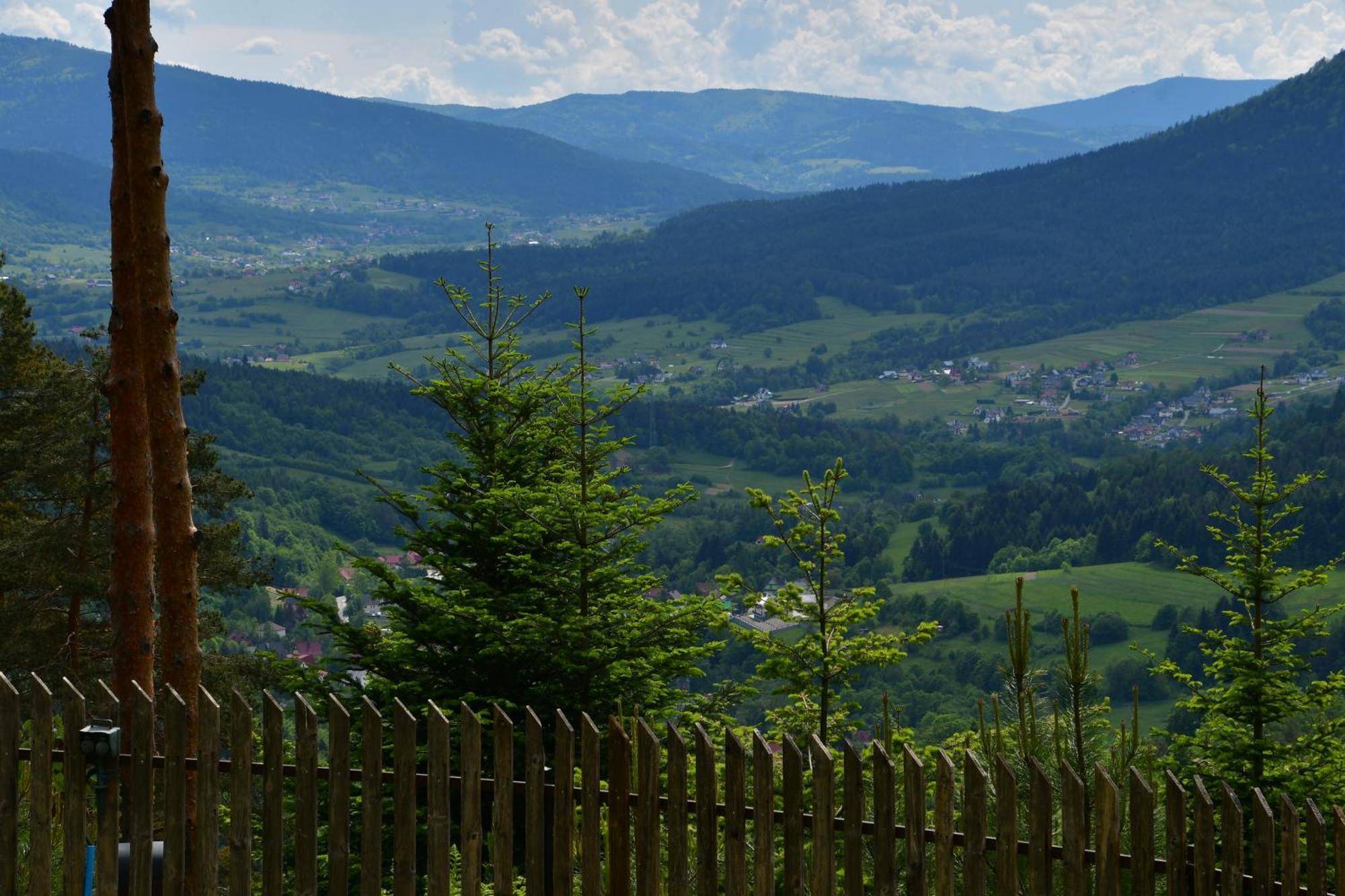Bed and Breakfast Gosciniec Pod Lubomirem Weglowka  Exterior foto